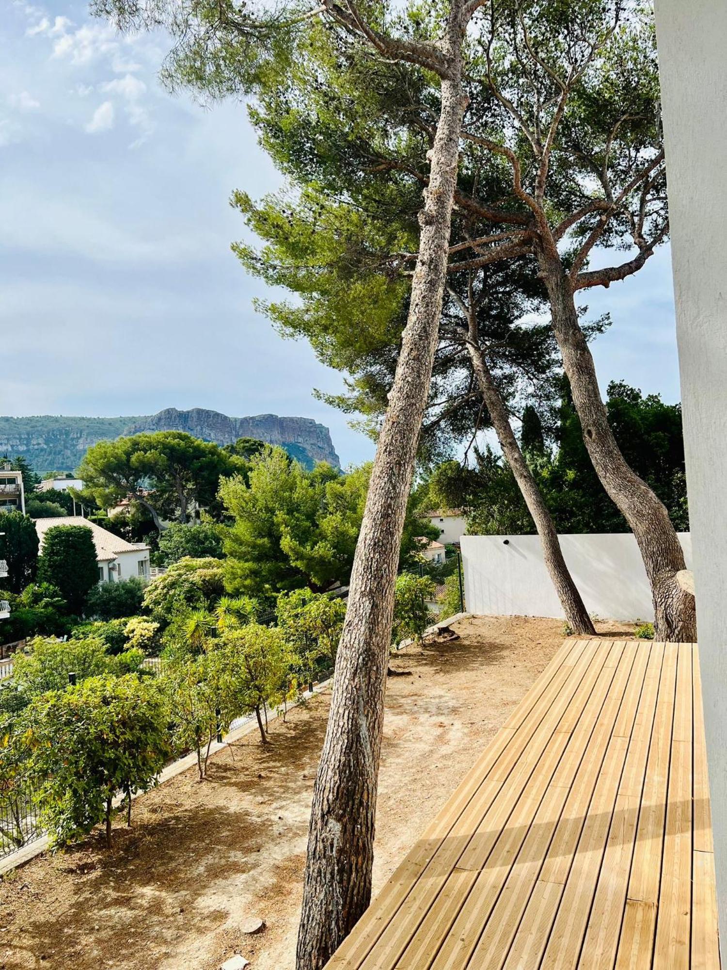 Le Grand Canaille Cassis Buitenkant foto